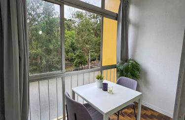 2BR Estoril Apartment - Near Estoril Beach & Cascais - Sleeps 4 - Photo 7