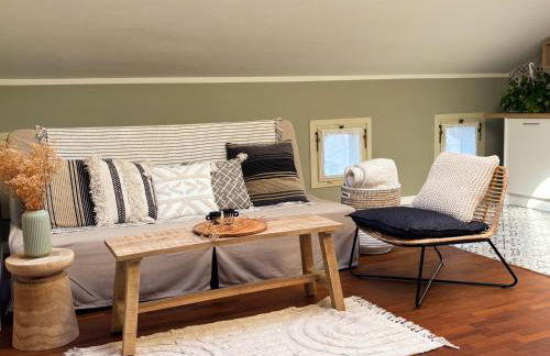 Maison Mezzanotte Mansarda Chic in Centro con Parcheggio Privato - Foto 28