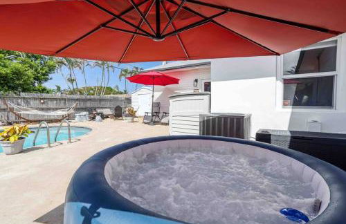 Beach House/KING BD/Hot Tub/Pool/Fire Pit/Gym/Golf - Foto 2