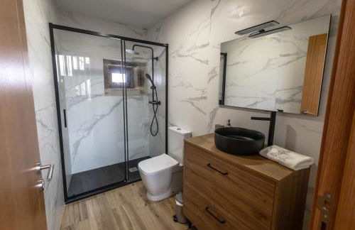 Casa Grande Gondomil com Campo de Padel, Piscina - Foto 29