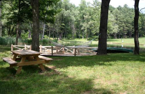 Gorgeous Green Mountains Vacation Rental with a Pool in Manchester, Vermont - Foto 30