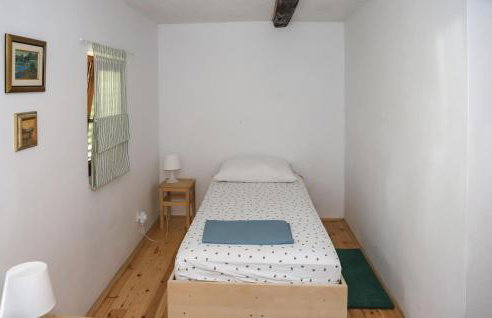 Beautiful Home In Mali Vrh Kamanjski - Foto 17