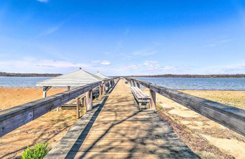 Family-Friendly Cottage, Walk to the Beach! - Foto 32