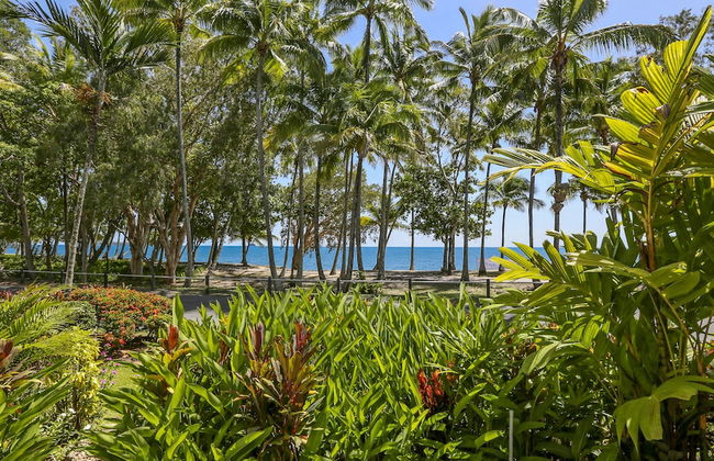 Agincourt Beachfront Apartments - Photo 30