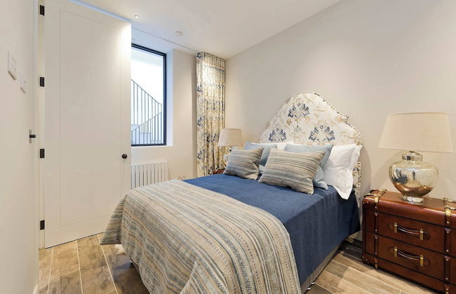 5 Bed House w/ Indoor Pool, Sauna & Private Garden - Fulham - Foto 39