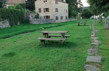 Appartement rez de chaussée avec terrasse et jardin à Tence - Foto 15