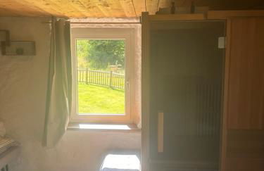 Gîte Charme et Détente, Sauna, Spa,étang et Terrasse Privée - Foto 9