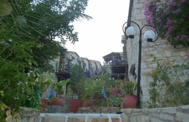 Stone Village - Photo 38