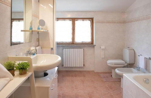 Silla House - A due passi dal lago - Foto 3