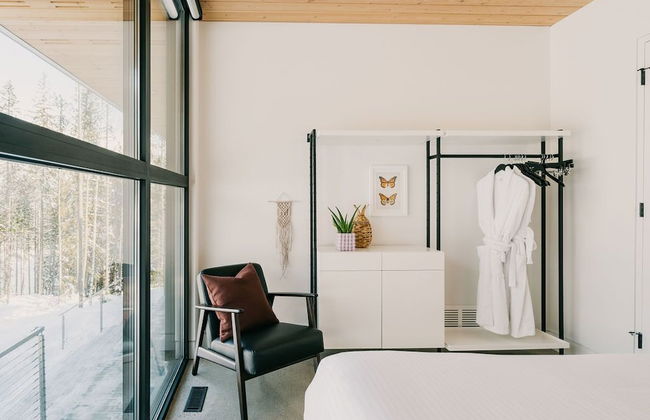 The Alder By Revelstoke Vacations - Photo 3