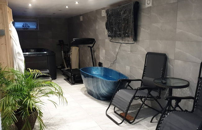 Private Hot Tub, Sauna, Ice Bath Gym Apartment - Foto 58