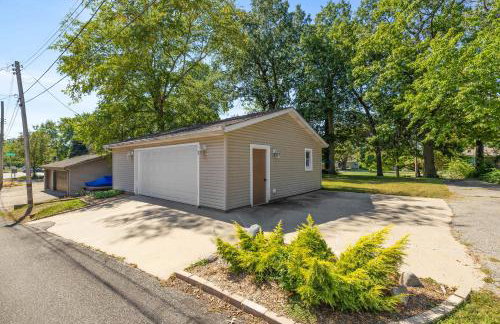 Lakefront Home on Pike Lake with Private Dock and Firepit - Foto 21