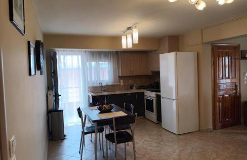 LIVIERATOS APARTMENTS - Photo 8