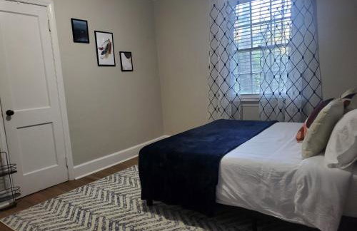 Cheerful 2 BR Near Colleges, Downtown, Attractions - Foto 27