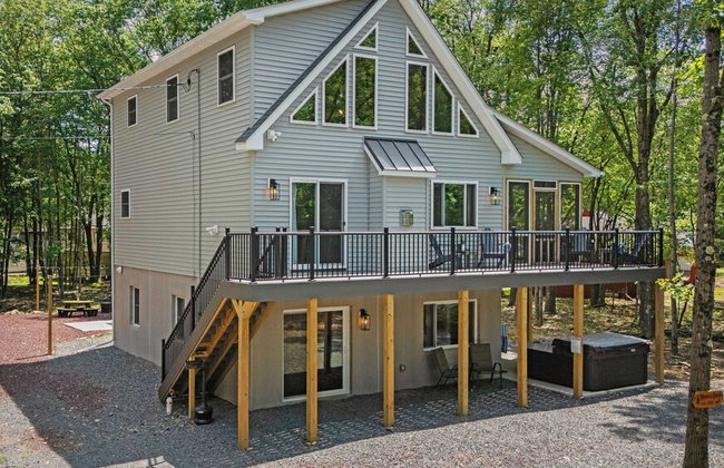 Maple Oasis by Avantstay Newly Built w/ Hot Tub, Game Room & Fire Pit - Foto 119