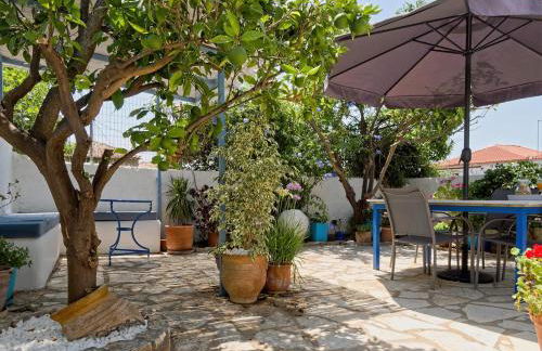 Summer Garden Studio - village location - Foto 1