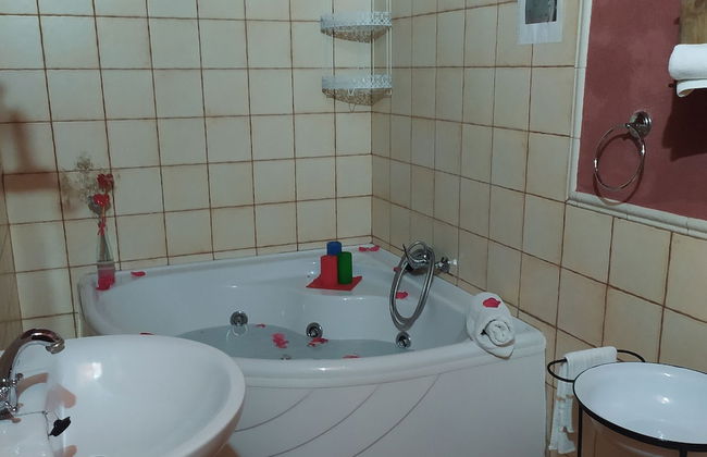 Warm Holiday Home With Private Pool in Andalucia Center - Foto 39