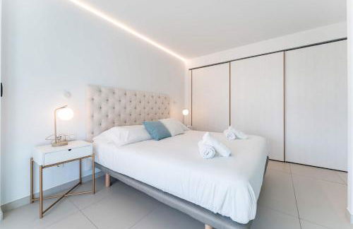 THE WAVE Apartamento de lujo con vistas al mar y parking privado - Foto 25