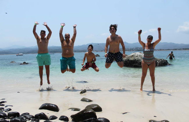 Excursion à Compostela + Snorkeling sur l'île de Coral - Photo 1