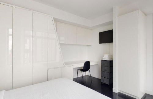 Financial District 1br w WD gym elevator NYC-1369 - Photo 7