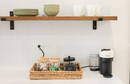 Excellence by Urooms Apartments Near NYC and Newark Airport with Parking - Foto 18