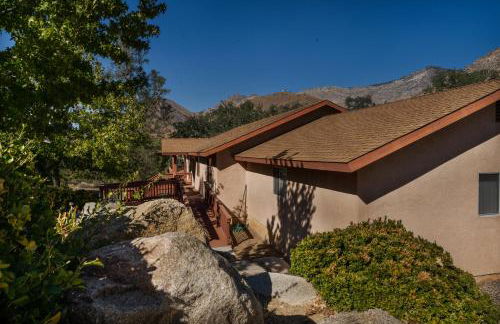 Lazy Squirrel - Cozy Family House with Full Game Room - Foto 10