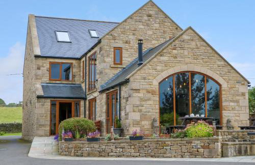 Jacob's Lodge - Photo 1