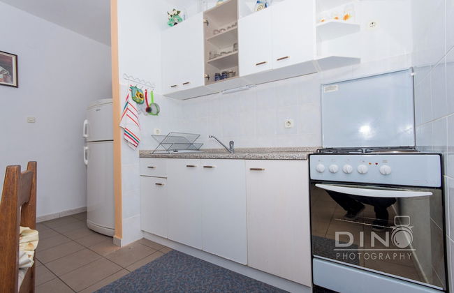 Apartments Lela next to the beach - Foto 16