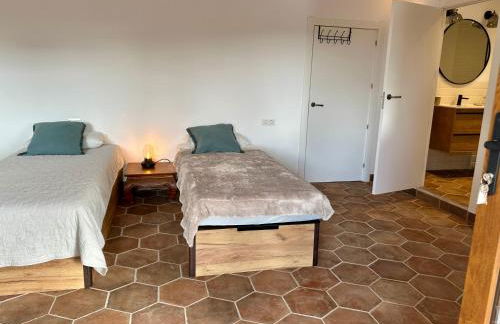 PRAGA 2 - Encantadora casa con piscina y vistas al bosque! - Foto 29