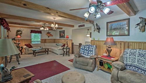 Secluded Edgemont Getaway with Huge Outdoor Deck! - Foto 5
