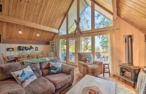 Unique Camano Cabin with Mountain and Water Views - Foto 4