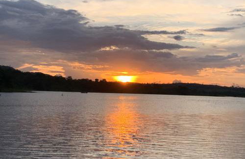 Chalé com Jacuzzi Vista do Lago - Foto 23