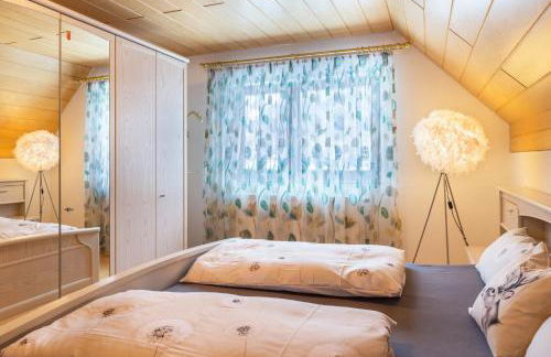 Schwarzwalduhren Nescht Triberg - Foto 14