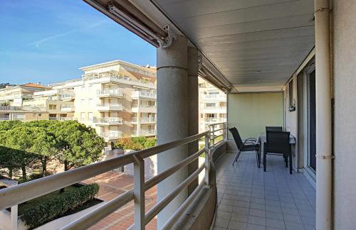 Cozy Apartment sea view Air Cond Renovated in 2026 - Foto 4
