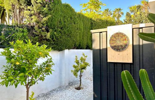 Casa Duende, Estepona, Private beach house with heated pool - Photo 49