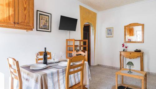 Apartment 3 bedrooms familieshi king routes WiFi - Foto 5, Other