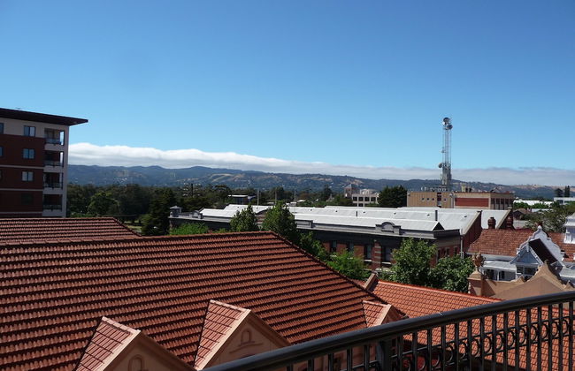 City Escape 3BD in Adelaides East End 5 - Foto 24