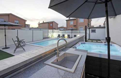 Casa Tara Three-Bedroom Holiday Home - Foto 2