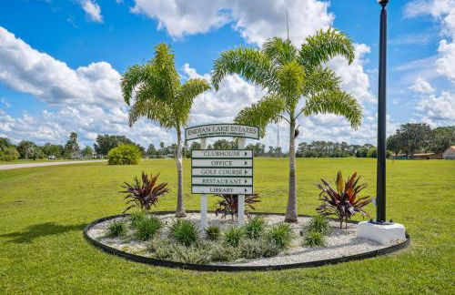 Luxurious Florida Home with Pool and Canal Access - Foto 40