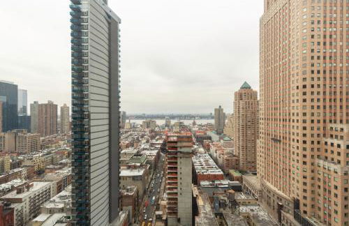 Modern Bright Times Sq 1BR w Indoor pool NYC-8 - Foto 4