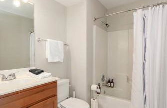 Vibrant Living Near Auburn University l 4BR 4BA - Foto 20