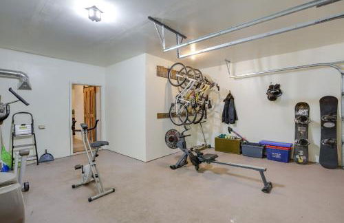 Farmhouse with Private Hot Tub Less Than 1 Mile to Birch Bay - Foto 31