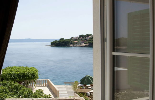 Villa in Selca With Pool Near Adriatic Sea - Photo 30