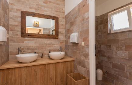 Beautiful Villa Popovica Dvori in Makarska - Foto 40