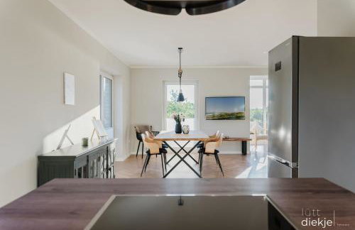 Lütt Diekje - Luxus-Haus mit Meerblick, Sauna & Kamin - Photo 8