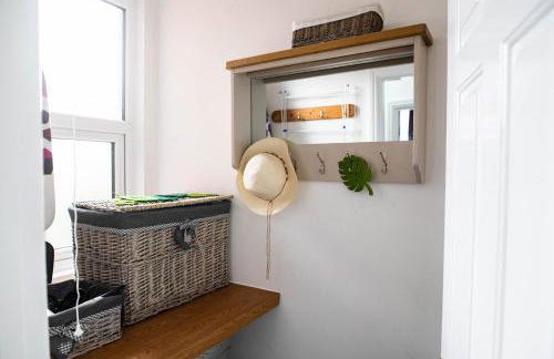 Luxury ApArt Gallery Apartment 1 Near River & Free Parking - Foto 28