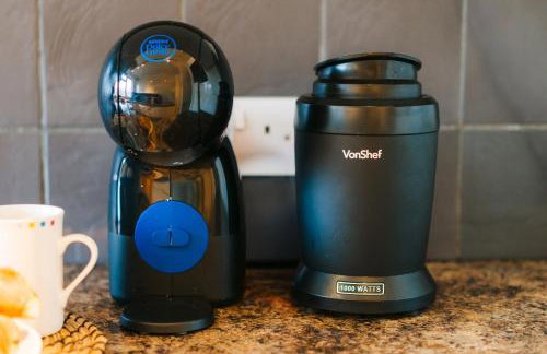 2BR w Balcony Swiss Cottage Near Central London - Foto 2