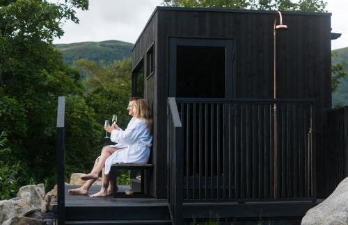 Forest Corner Luxury Home with Hot Tub - Foto 32