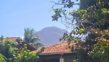 Casa encantadora 900m da PRAIA de Itaipuaçu - Foto 2