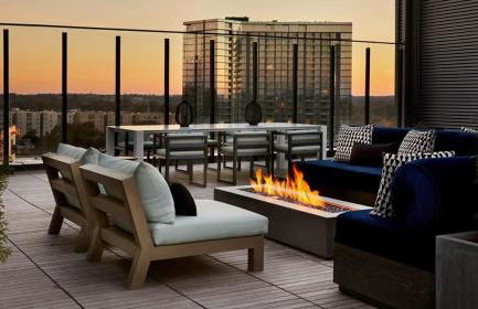 Midtown Condo Sky Deck with Fast WiFi & Free Parking - Foto 25